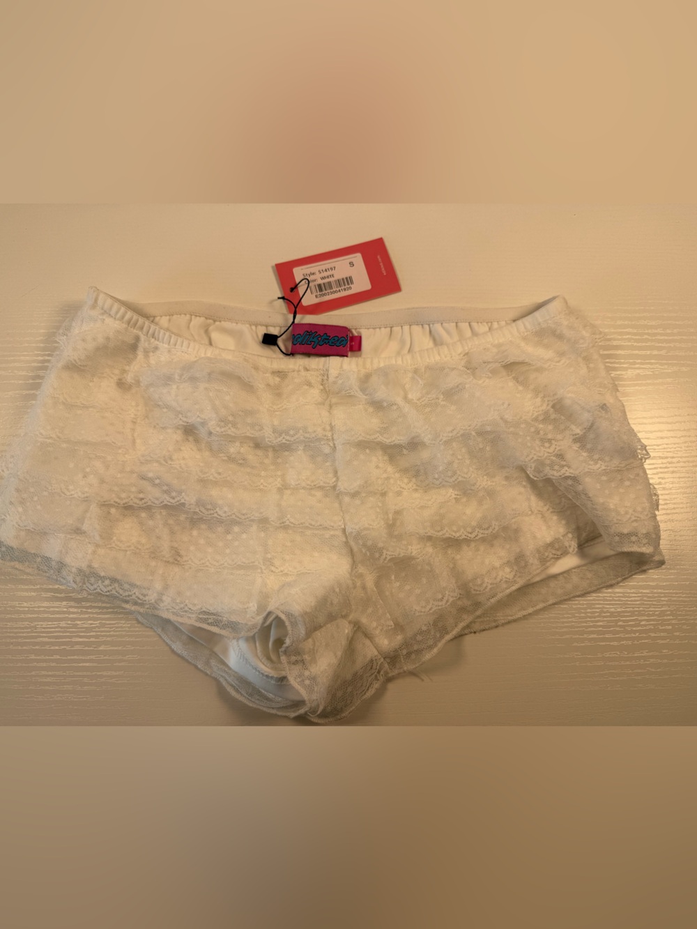 Edikted White Lace Layered Skort Shorts